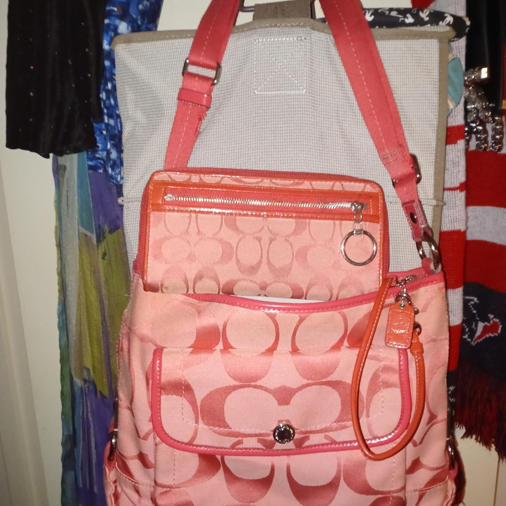 Coach purse and matching bill fold